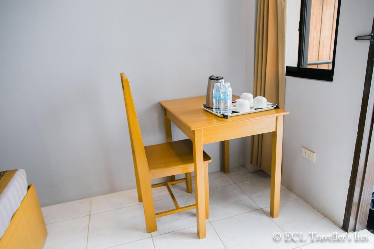 Ecl Travellers Inn Aklan Esterno foto
